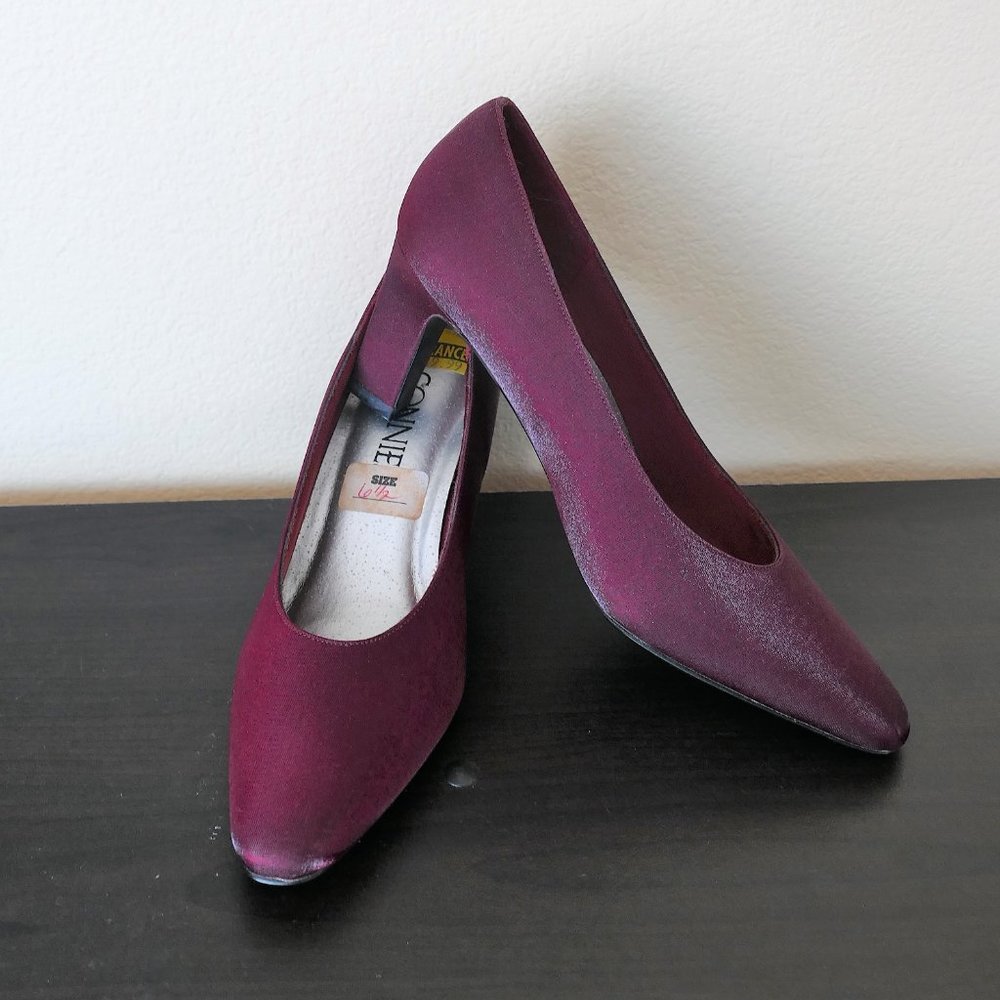 NEW Connie Maroon Heels- Size 6
